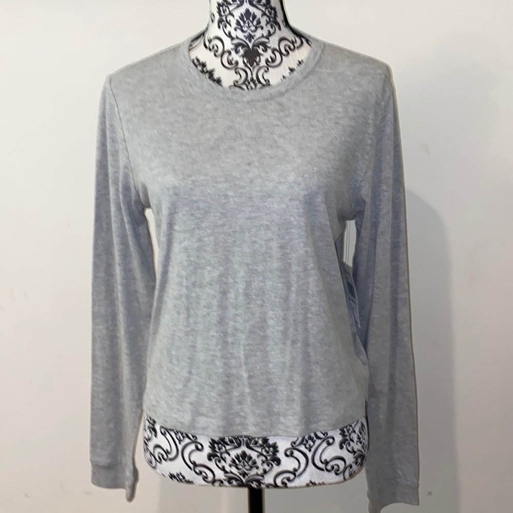 NWT!! Hurley Solid Perfect Loose Fit Long Sleeve Tee Shirt Size XS